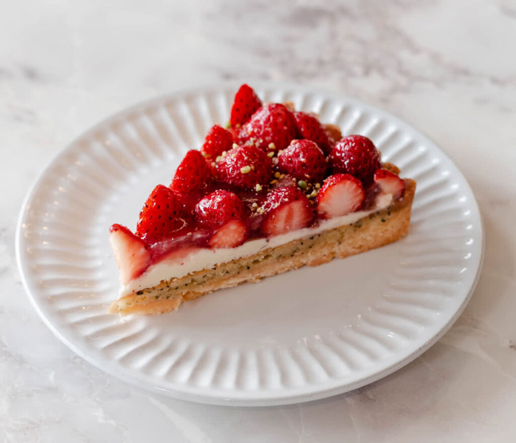 完熟いちごと紅茶のタルト