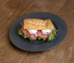 スモークサーモン&クリームチーズサンド