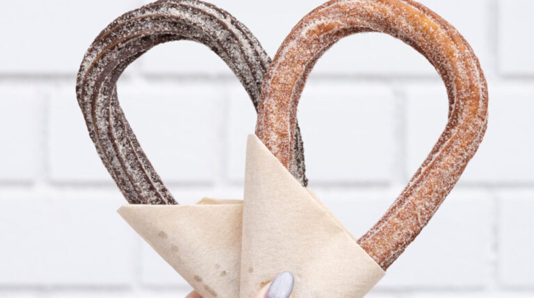 【横浜赤レンガ倉庫限定】さくもちチュロスが新登場！