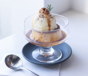 かためのプリンアラモード