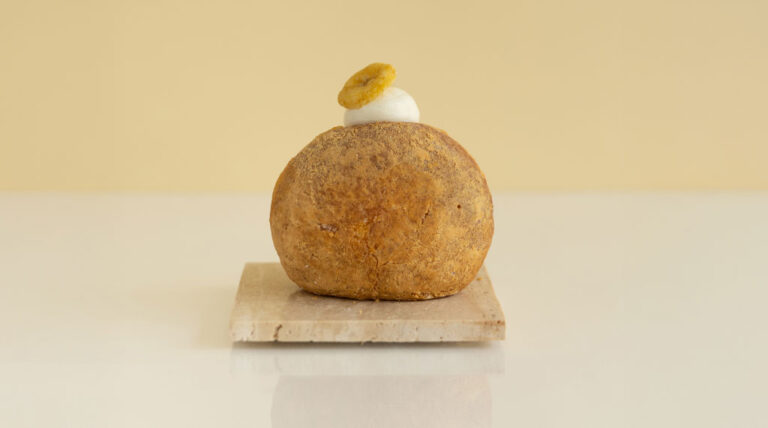 【横浜阪東橋限定】バナナの風味を存分に楽しめる「バナナきな粉ドーナツ」が新発売